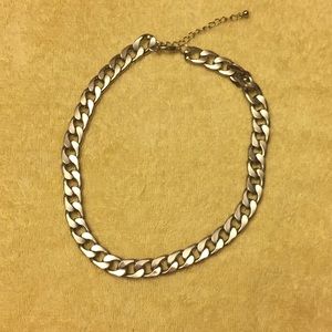 Silver chain short necklace